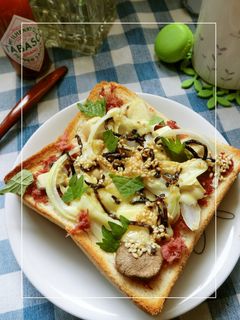 コンビーフ×エリンギの塩昆布トースト-レシピのメイン写真