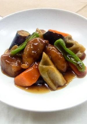 ごろごろ根菜と豚肉の黒酢炒め-レシピのメイン写真