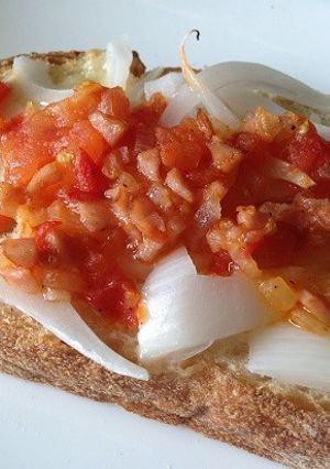 簡単トマトソースで☆ピザ・トースト-レシピのメイン写真
