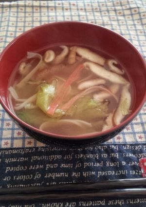 簡単☆シャキシャキレタスのコンソメスープ-レシピのメイン写真