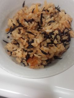 ひじきとツナの炊き込みご飯☆-レシピのメイン写真
