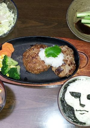 キャラ弁・ＬＩＮＥのＭＯＯＮ（影）-レシピのメイン写真
