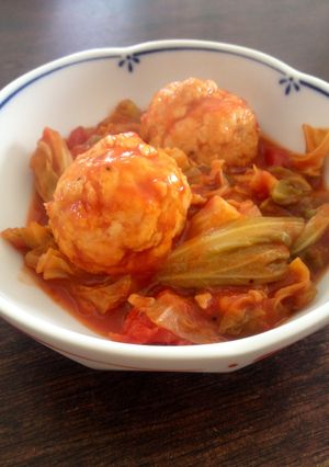 春キャベツと肉団子のトマト煮-レシピのメイン写真