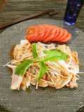 レンジで簡単ノンオイル♪旨辛だれの蒸し鶏