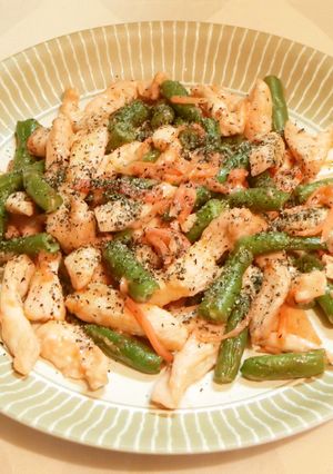 さやいんげんと鶏胸肉の紅生姜炒め-レシピのメイン写真
