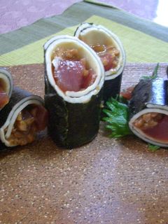 納豆マグロのチーズ海苔巻き♪-レシピのメイン写真