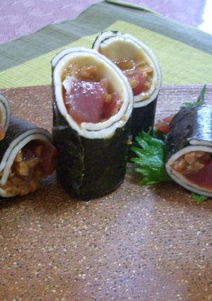 納豆マグロのチーズ海苔巻き♪-レシピのメイン写真