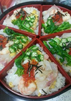 鯛のお刺身を昆布〆で、春のチラシ寿司♪-レシピのメイン写真