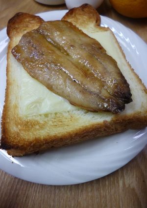 いわしの蒲焼のチーズトースト-レシピのメイン写真