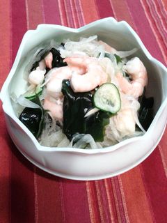 新玉葱とむき海老の酢の物♪-レシピのメイン写真