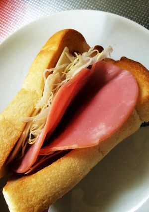 簡単朝食☆ハム＆チーズトースト-レシピのメイン写真