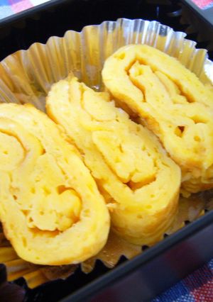 お弁当に＊卵1個で厚い卵焼き-レシピのメイン写真