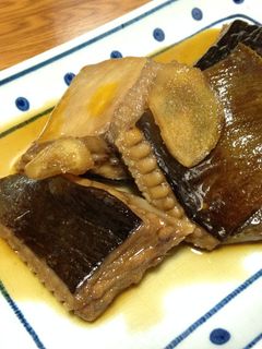 アカエイの煮付け-レシピのメイン写真