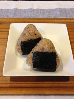 おかかおにぎり-レシピのメイン写真