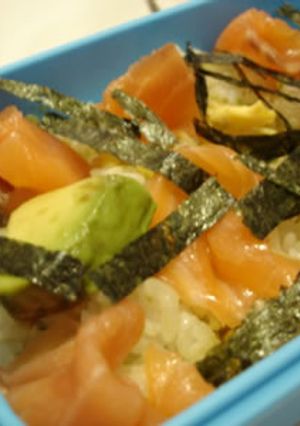 超簡単のスピードメニュー♪アボカドご飯♪-レシピのメイン写真