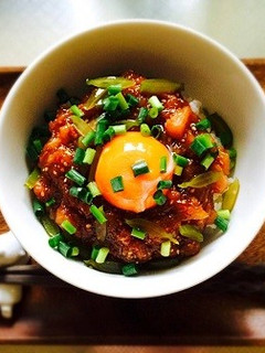 イナダのユッケ丼-レシピのメイン写真