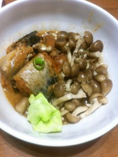 鯖の味噌煮缶で簡単おつまみ-レシピのメイン写真