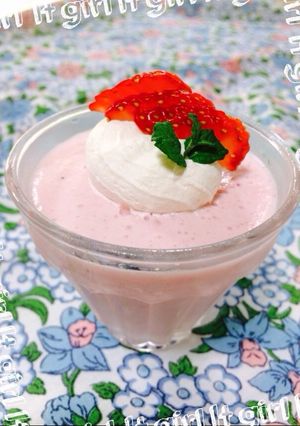いちごババロア♡簡単！混ぜて冷やすだけ！-レシピのメイン写真