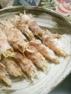 節約☆ニンニクたっぷりもやしの豚肉巻き-レシピのメイン写真