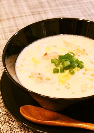 簡単☆白菜と鶏もも肉のクリームスープ☆-レシピのメイン写真