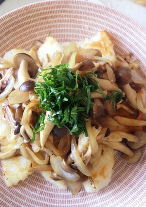 油カレイのムニエル♪柚子胡椒キノコソース-レシピのメイン写真