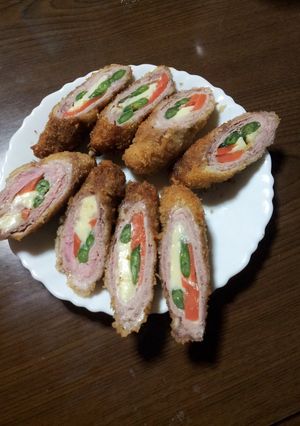 赤と青と黄色い肉巻き☆-レシピのメイン写真