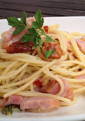 ローズマリーとドライトマトのパスタ-レシピのメイン写真