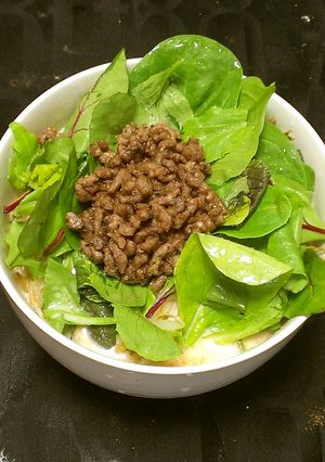 ハーブと豆乳のピリ辛とんこつラーメン-レシピのメイン写真