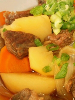 手間暇かけたホロホロ牛すじ肉じゃが-レシピのメイン写真