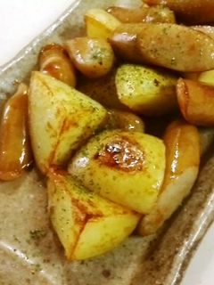 新じゃがとウィンナーのバター醤油炒め-レシピのメイン写真