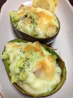 アボカドとベーコンのチーズ焼き-レシピのメイン写真