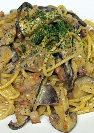 大黒本しめじのクリームパスタ-レシピのメイン写真