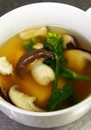 二日酔いに簡単大黒本しめじおすまし-レシピのメイン写真
