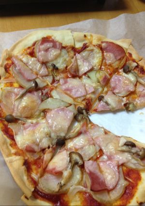 トマトソースで簡単ピザ-レシピのメイン写真