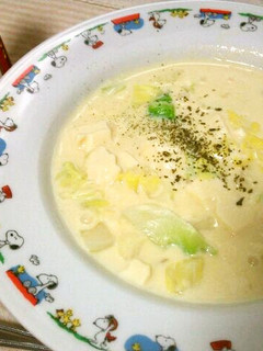 春キャベツのほっこり豆乳スープ-レシピのメイン写真