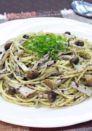 きのこたっぷり赤しそパスタ-レシピのメイン写真