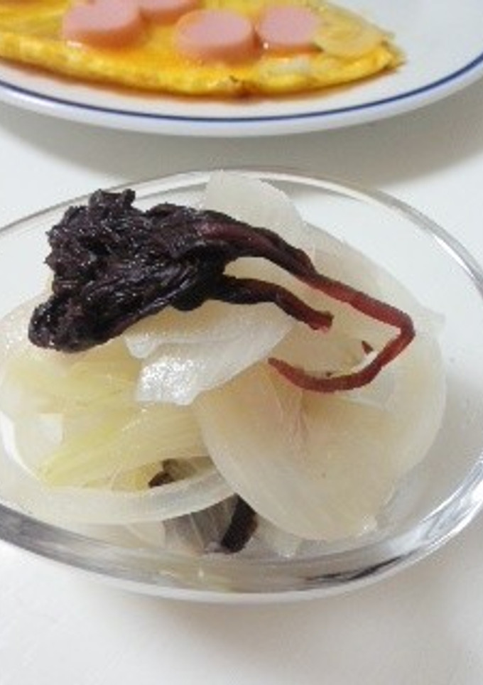 レンジで簡単☆玉ねぎと赤じその和え物-レシピのメイン写真