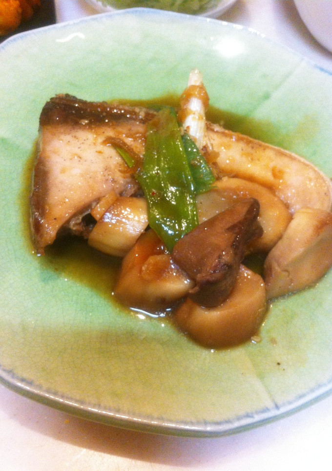 胡麻香る♪ぶりの照り焼き☆エリンギ添え-レシピのメイン写真