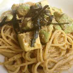 รูปของ アボカド好きのパスタ〜１０分で簡単♪