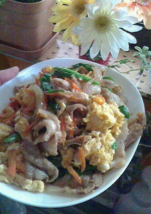彩り野菜と豚バラの卵炒め-レシピのメイン写真