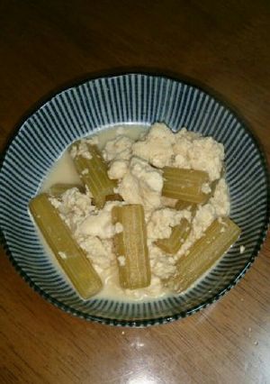 材料2つ♬フキのけんちょう-レシピのメイン写真