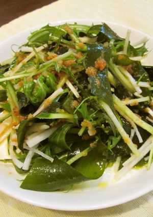 簡単✿生ワカメとシャキシャキ野菜サラダ✿-レシピのメイン写真