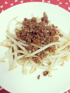 もやしとひき肉そぼろ炒め-レシピのメイン写真