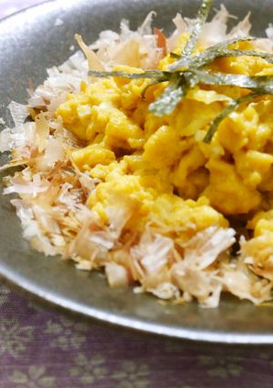 鰹節と食べる✿和風✿スクランブルエッグ-レシピのメイン写真