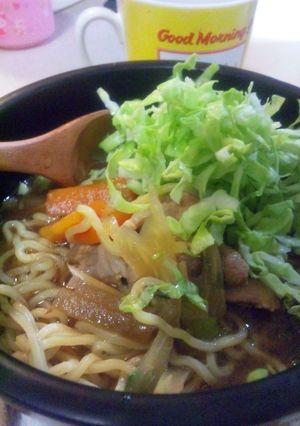 シャキシャキ春キャベツのせラーメン-レシピのメイン写真