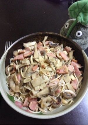 たっぷりきのことベーコンのペペロンチーノ-レシピのメイン写真