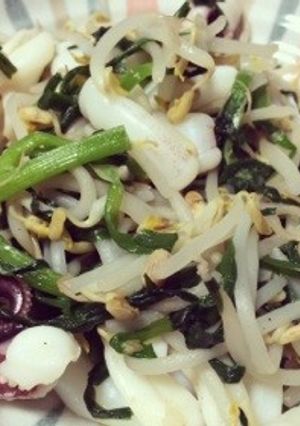 簡単居酒屋メニュー★イカゲソと野菜塩炒め-レシピのメイン写真