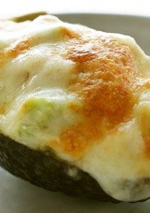 ツナマヨのアボカド・チーズグリル-レシピのメイン写真