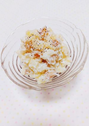 ポテトのクリチ&胡桃サラダ-レシピのメイン写真