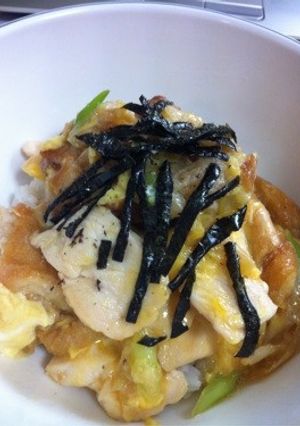 鶏胸肉と車麩の親子丼-レシピのメイン写真